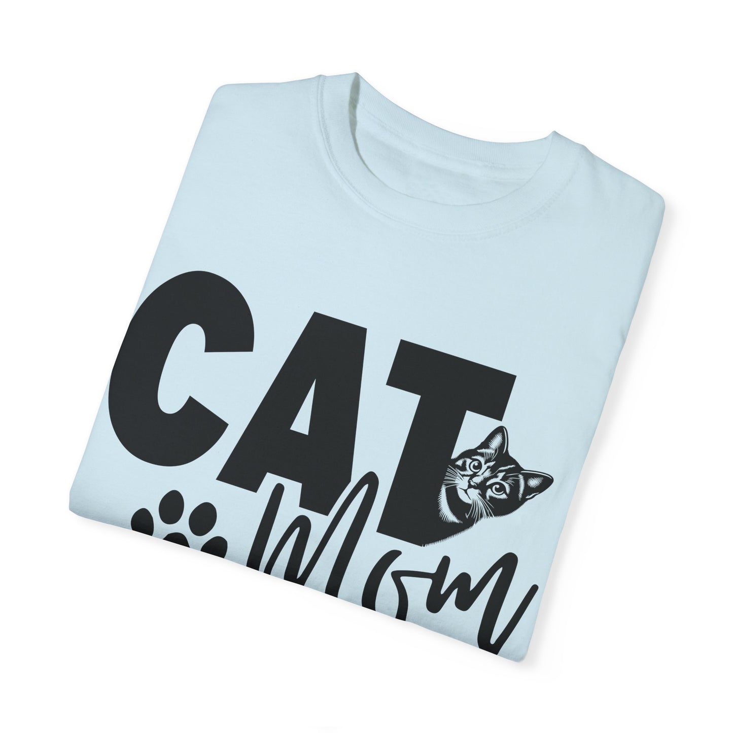 Cute Cat Mom T-Shirt