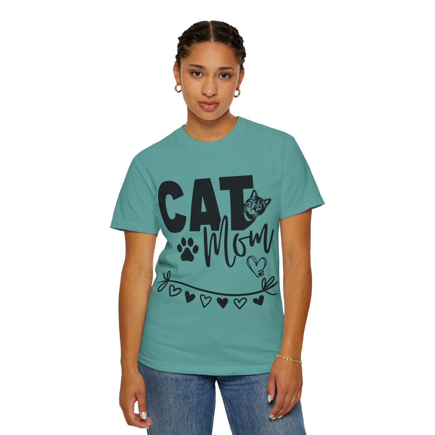 Cute Cat Mom T-Shirt