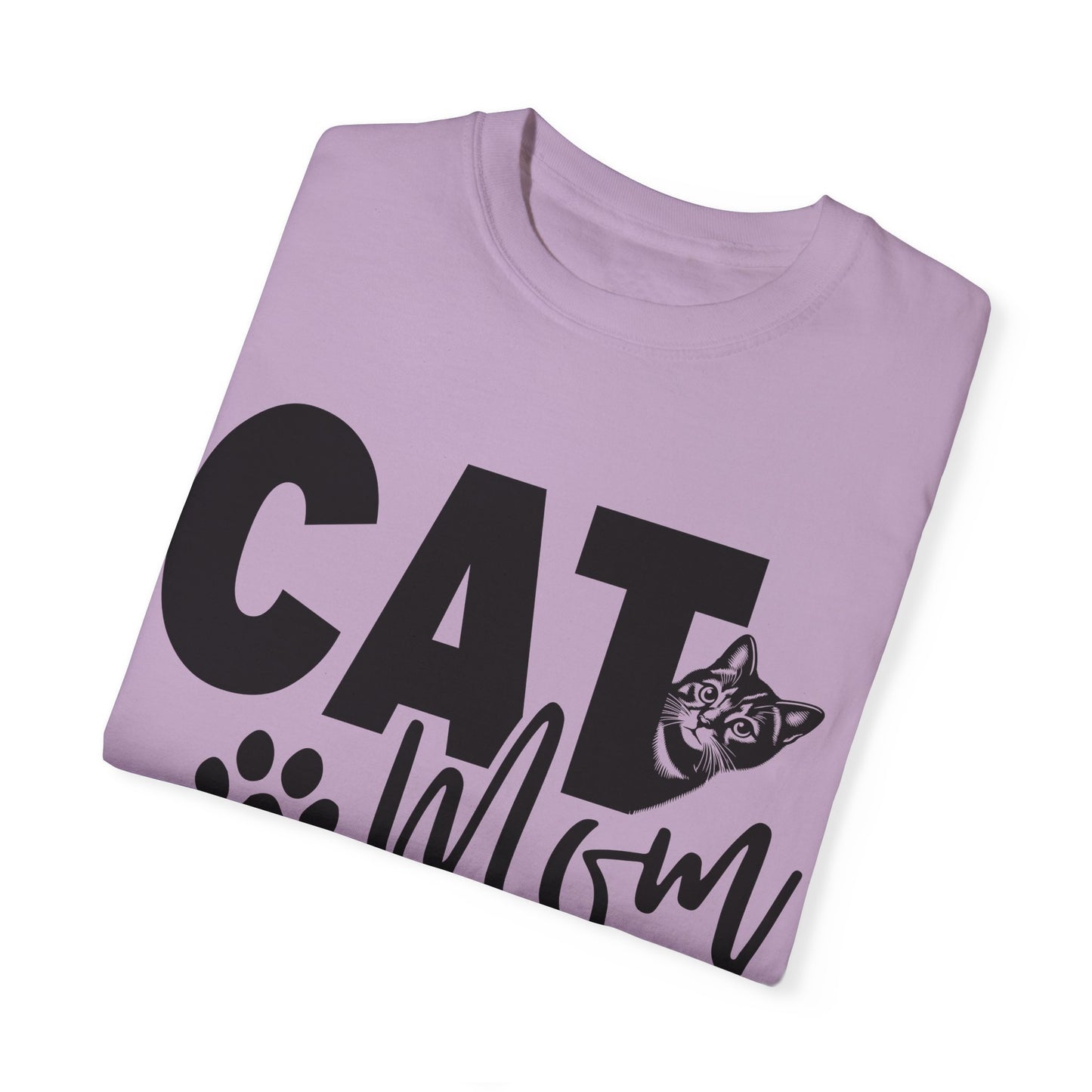 Cute Cat Mom T-Shirt