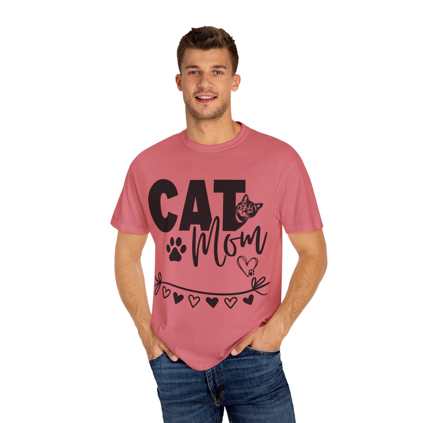 Cute Cat Mom T-Shirt