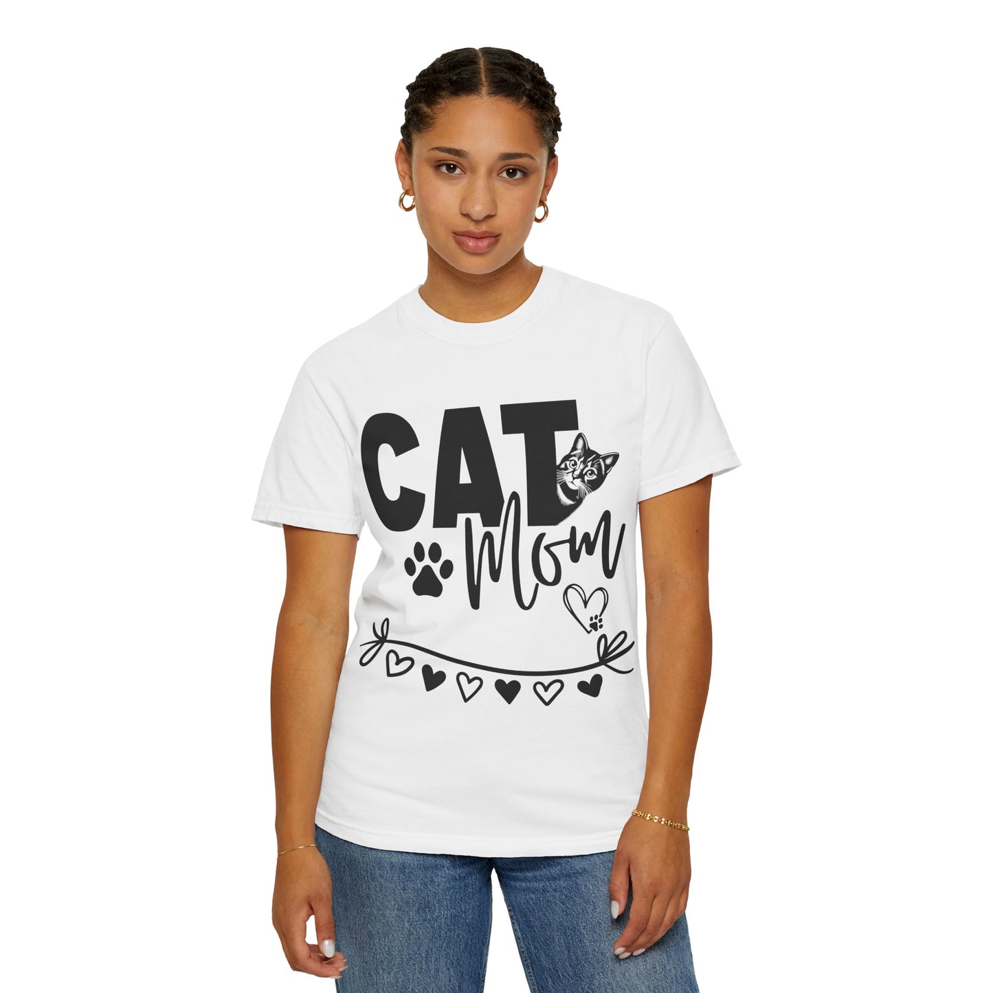 Cute Cat Mom T-Shirt