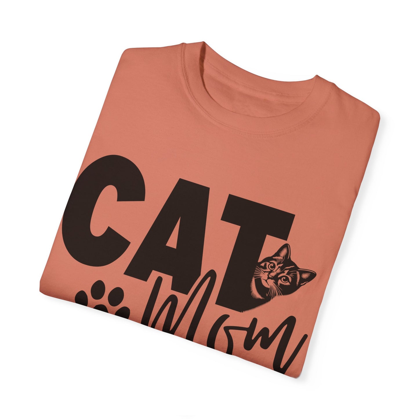 Cute Cat Mom T-Shirt