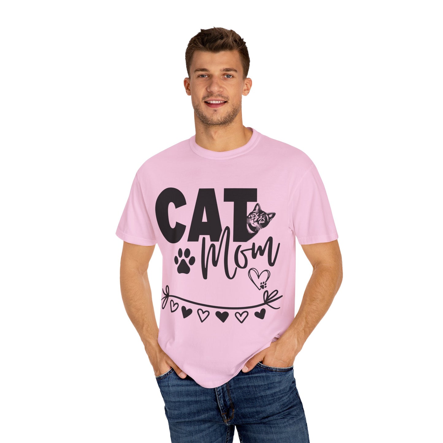 Cute Cat Mom T-Shirt