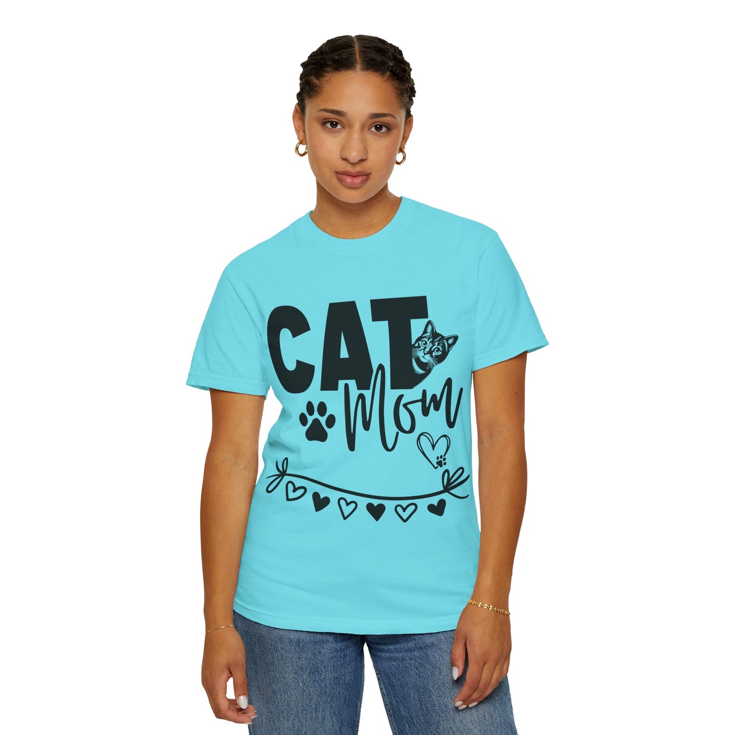 Cute Cat Mom T-Shirt