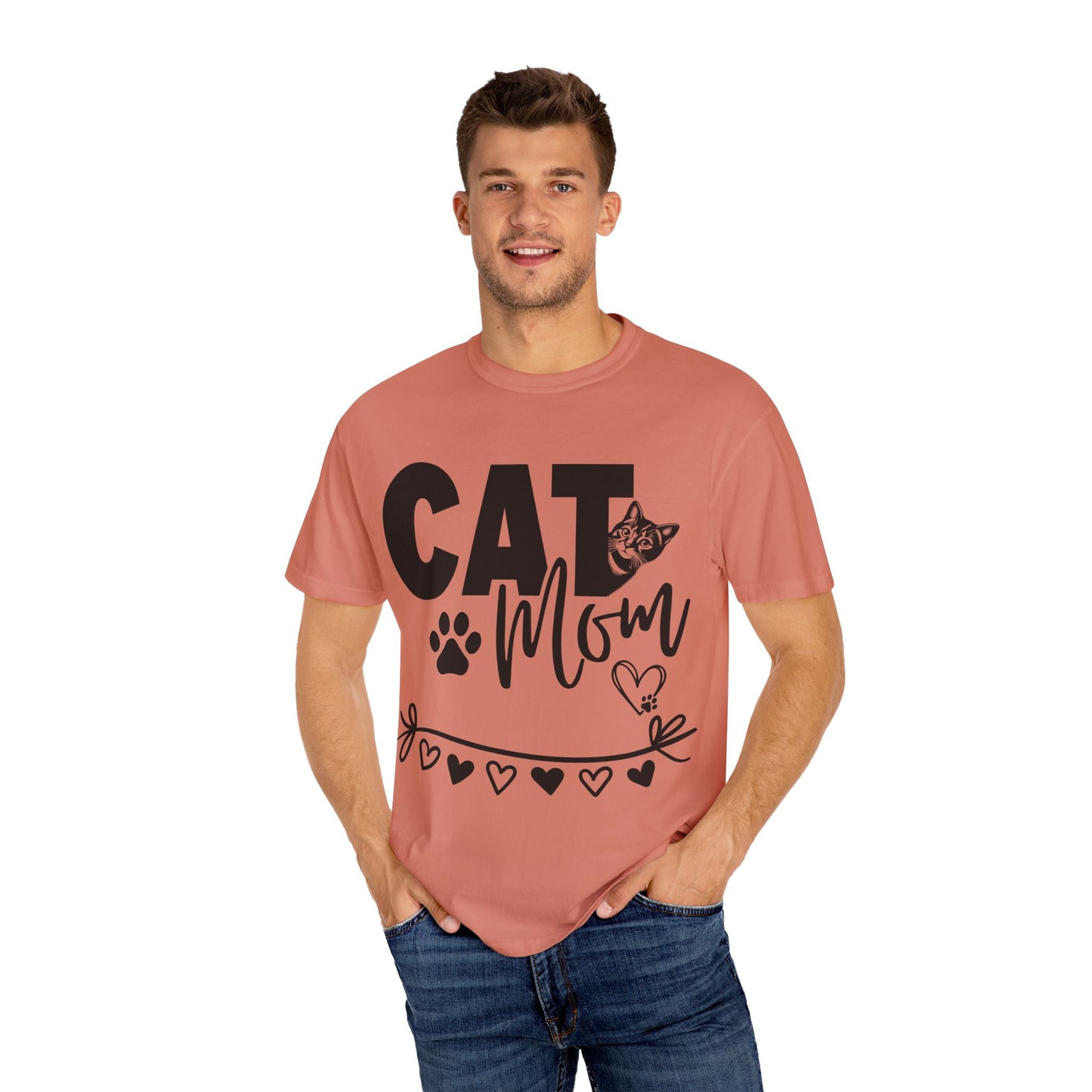 Cute Cat Mom T-Shirt