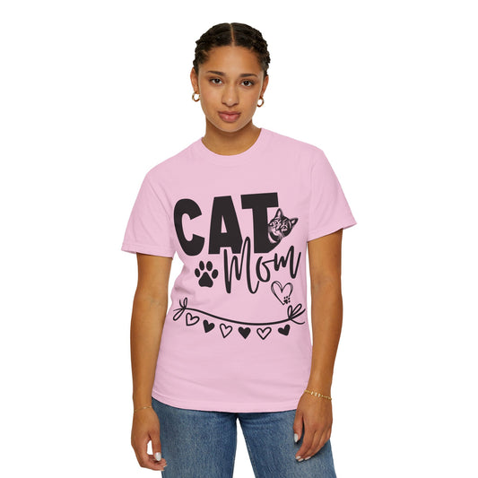 Cute Cat Mom T-Shirt